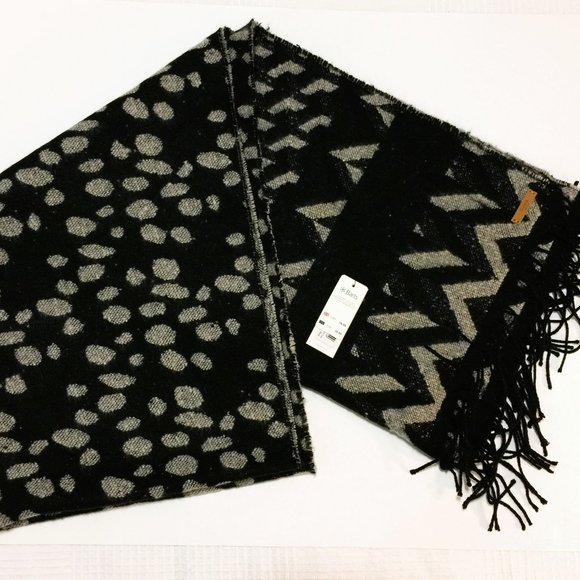 BARTS SCARF NEW WITH TAGS - Picture 1 of 3